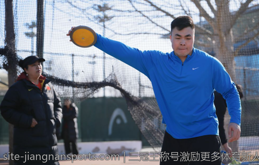 三冠王称号激励更多体育新人奋斗